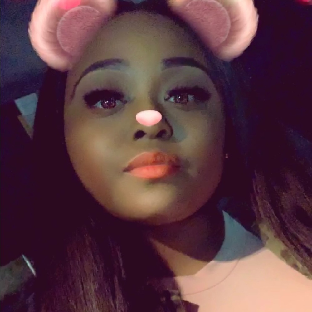 Meet your Posher, Sade